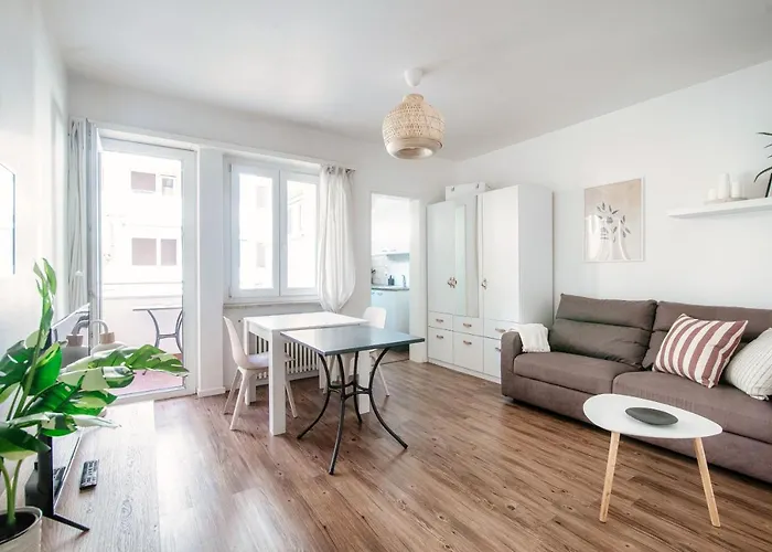 アパート By Quokka 360 - Flats On Piazza Grande *