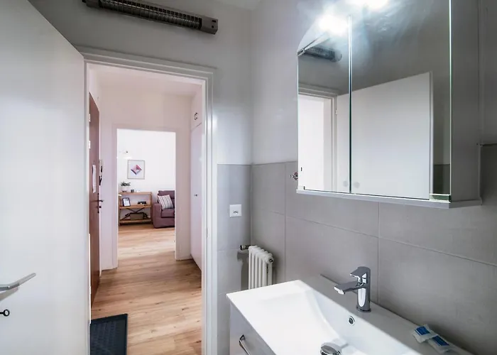 דירה By Quokka 360 - Flats On Piazza Grande לוקרנו