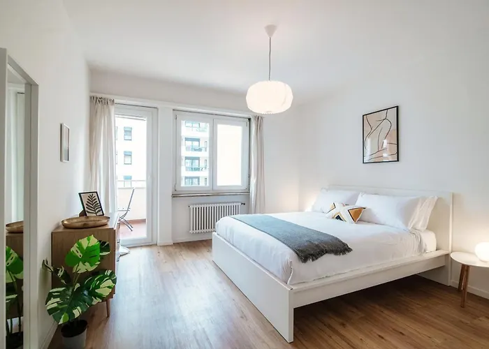 By Quokka 360 - Flats On Piazza Grande לוקרנו