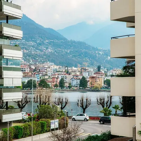 By Quokka 360 - Flats On Piazza Grande Lägenhet