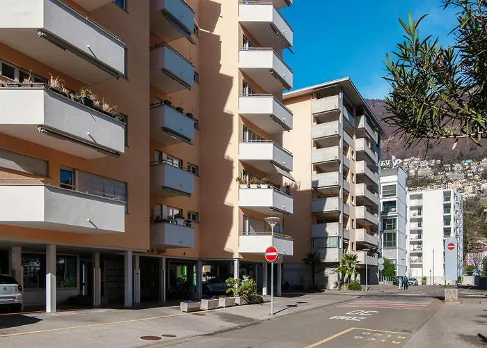 Lägenhet By Quokka 360 - Flats On Piazza Grande Locarno