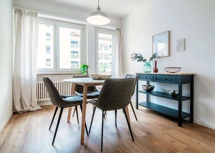 Lägenhet By Quokka 360 - Flats On Piazza Grande *