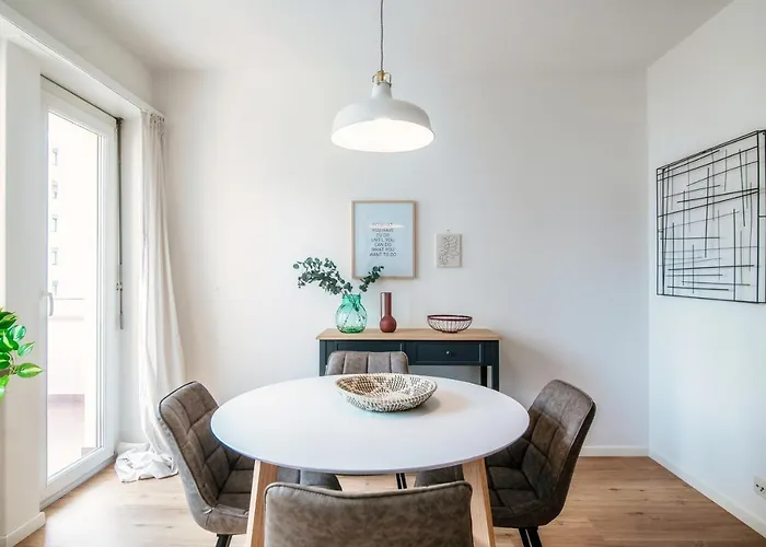 By Quokka 360 - Flats On Piazza Grande Lägenhet Locarno